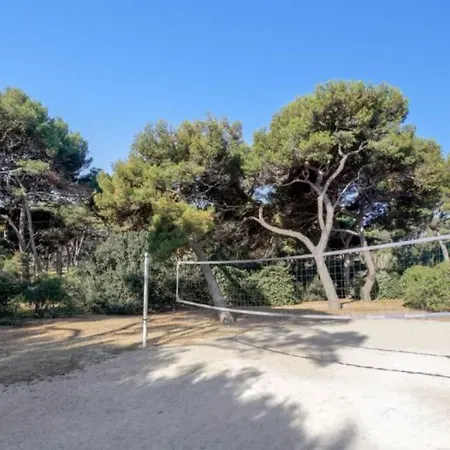 En Privee, Face A La Avec Acces Direct * Hyères