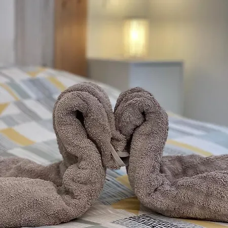 Apartmán En Privee, Face A La Avec Acces Direct Hyères